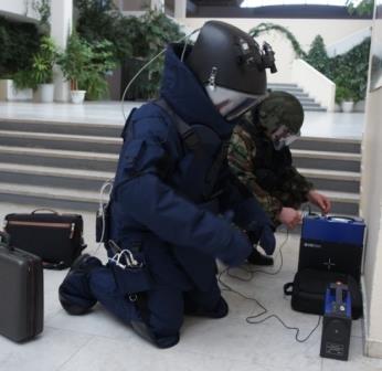 Обнаружение взрывоопасных предметов на объекте охраны и действия ЧОП