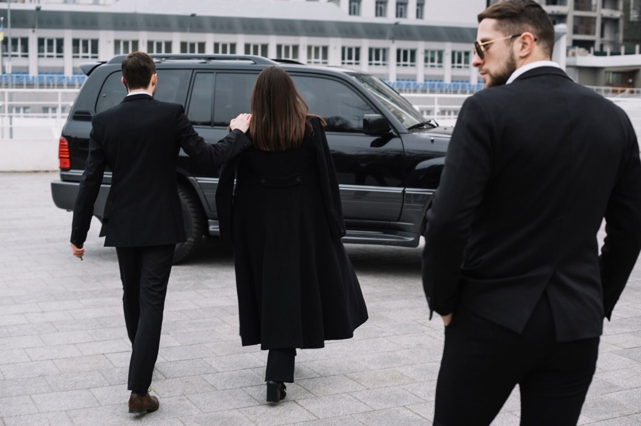 Использование личной охраны и сопровождения VIP‑клиентов: правовые ограничения и практика